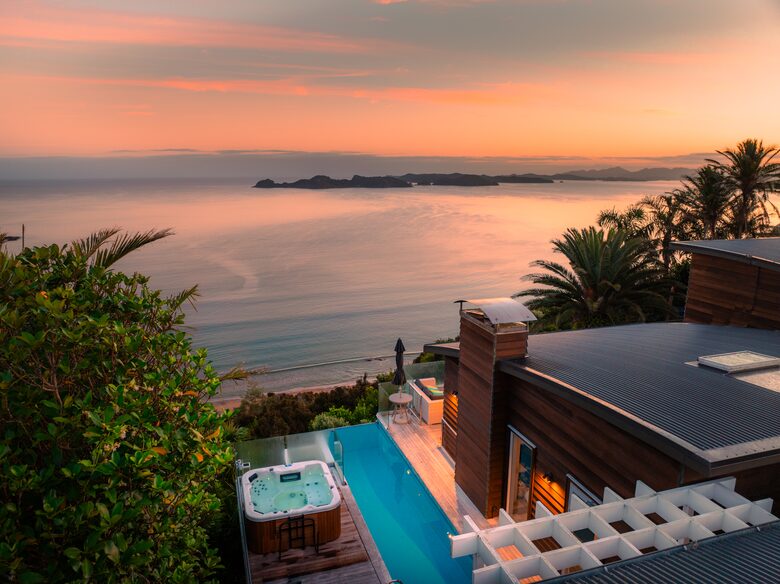 The House | Cloud 9 - Russell, New Zealand