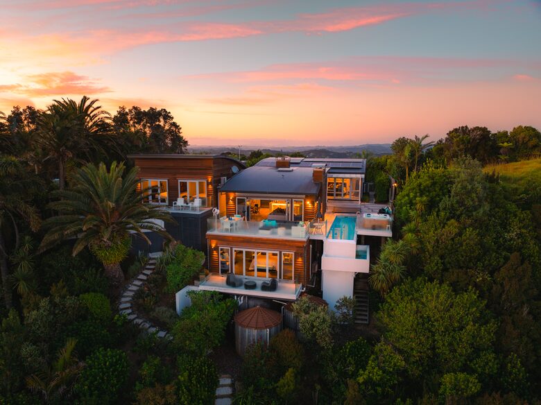 The House | Cloud 9 - Russell, New Zealand