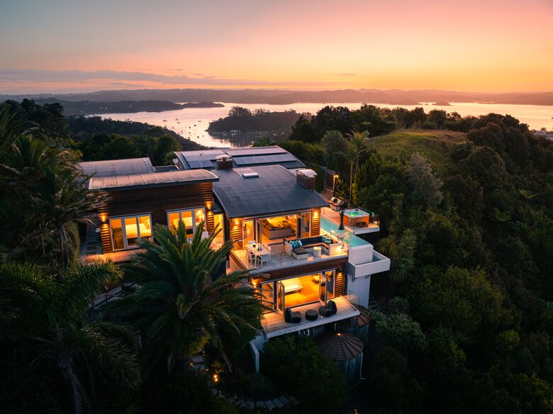 The House | Cloud 9 - Russell, New Zealand