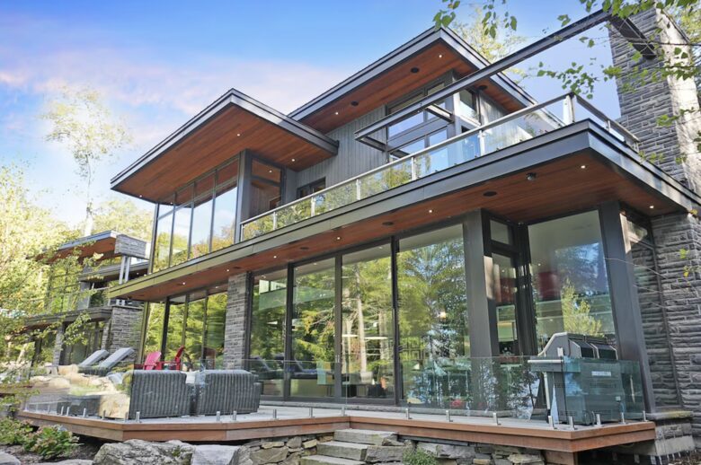 Kennisis Lake Cottage - Haliburton, Canada