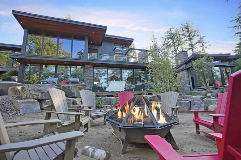 Kennisis Lake Cottage - Haliburton, Canada