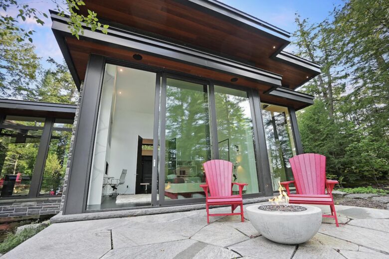 Kennisis Lake Cottage - Haliburton, Canada