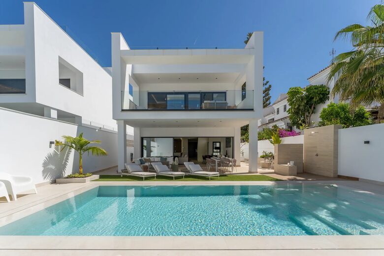 Villa Cristina - Nerja, Spain