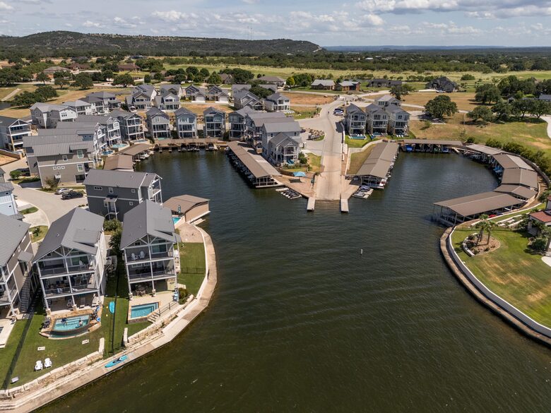 Clearwater Vista - Kingsland, Texas