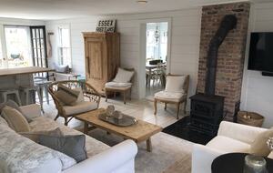 Classic Nantucket Retreat Near Historic Downtown - Nantucket, Massachusetts