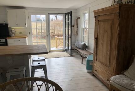 Classic Nantucket Retreat Near Historic Downtown - Nantucket, Massachusetts