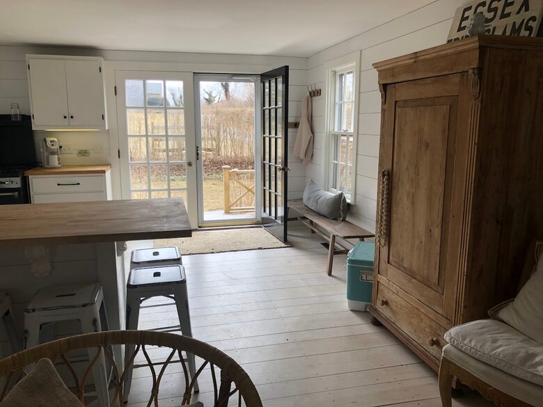 Classic Nantucket Retreat Near Historic Downtown - Nantucket, Massachusetts