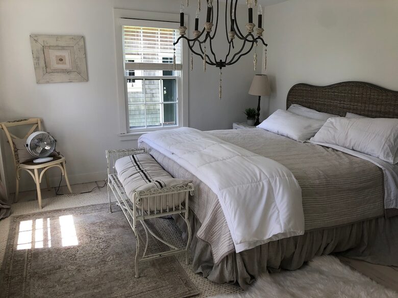 Classic Nantucket Retreat Near Historic Downtown - Nantucket, Massachusetts