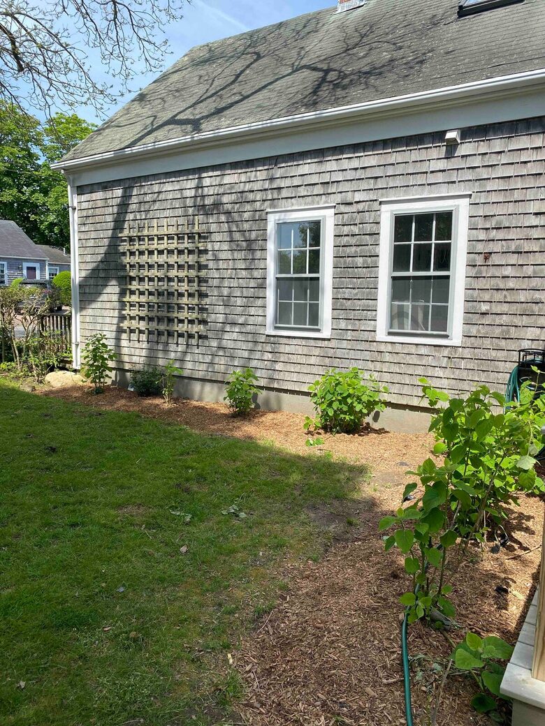 Classic Nantucket Retreat Near Historic Downtown - Nantucket, Massachusetts