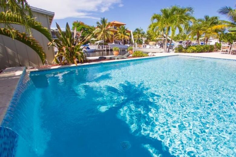 Incredible Waterfront Retreat - Key Largo, Florida