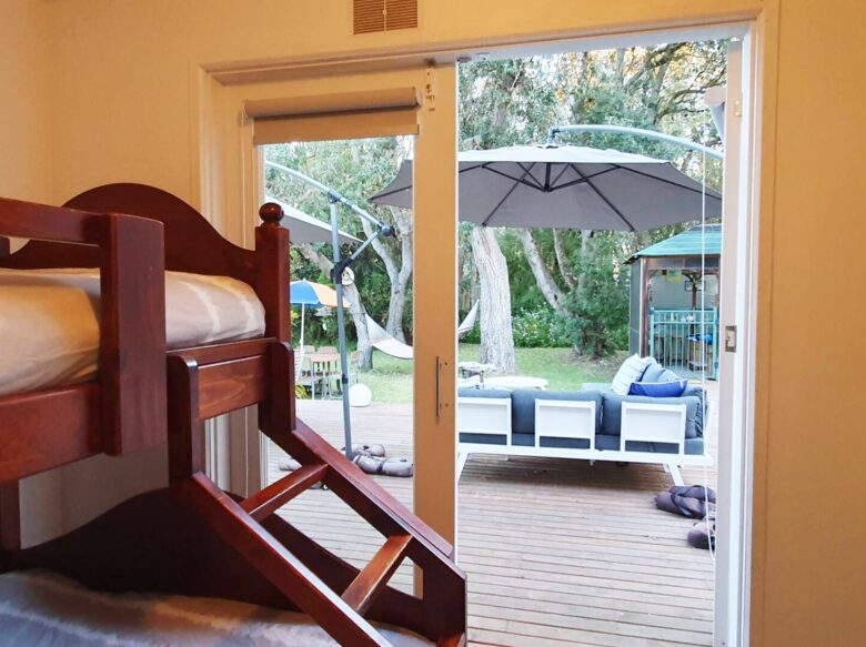 90 Mile Beach Luxury Escape - The Honeysuckles, Australia