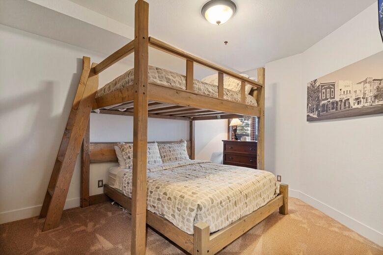 Deer Valley Luxury Ski-Out | Silver Lake Village - Park City, Utah
