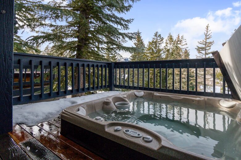 Deer Valley Luxury Ski-Out | Silver Lake Village - Park City, Utah