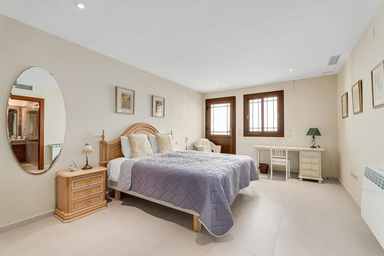 Villa Barvikha - Benahavís, Spain