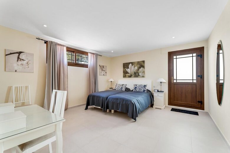 Villa Barvikha - Benahavís, Spain