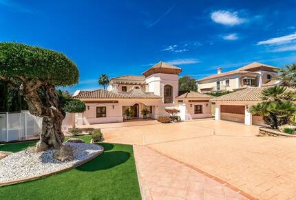 Villa Barvikha - Benahavís, Spain