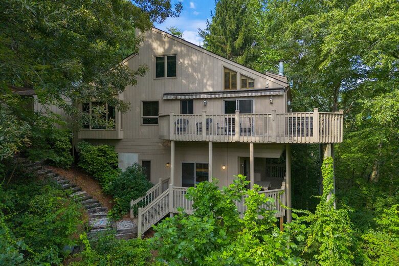 Sapphire Hideaway | Backyard Waterfall located on the Horsepasture River - Sapphire, North Carolina