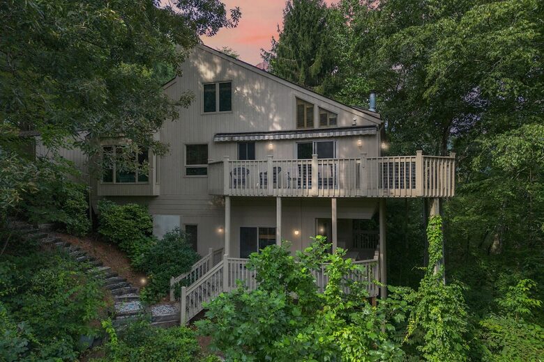 Sapphire Hideaway | Backyard Waterfall located on the Horsepasture River - Sapphire, North Carolina