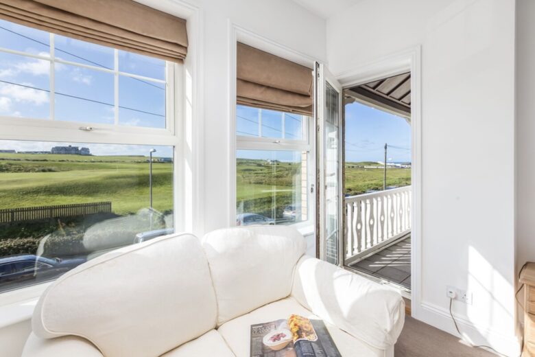 Foreshore | Large Golf and Family Home - Bude, United Kingdom