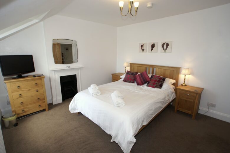 Foreshore | Large Golf and Family Home - Bude, United Kingdom