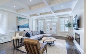Executive Suburban Townhouse - Etobicoke, Canada