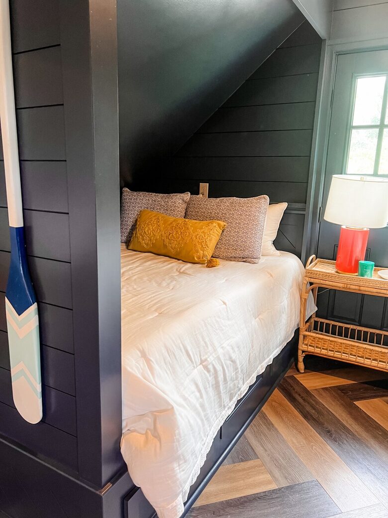 The Boathouse | A Peaceful Paradise - Goshen, Kentucky