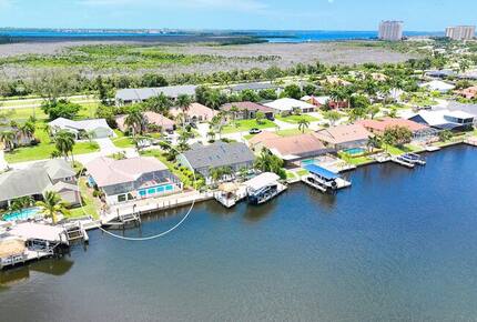 Villa Kai Malie - Cape Coral, Florida
