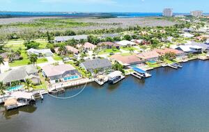 Villa Kai Malie - Cape Coral, Florida