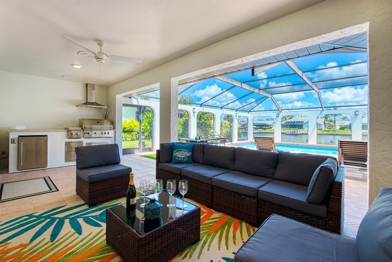 Villa Kai Malie - Cape Coral, Florida