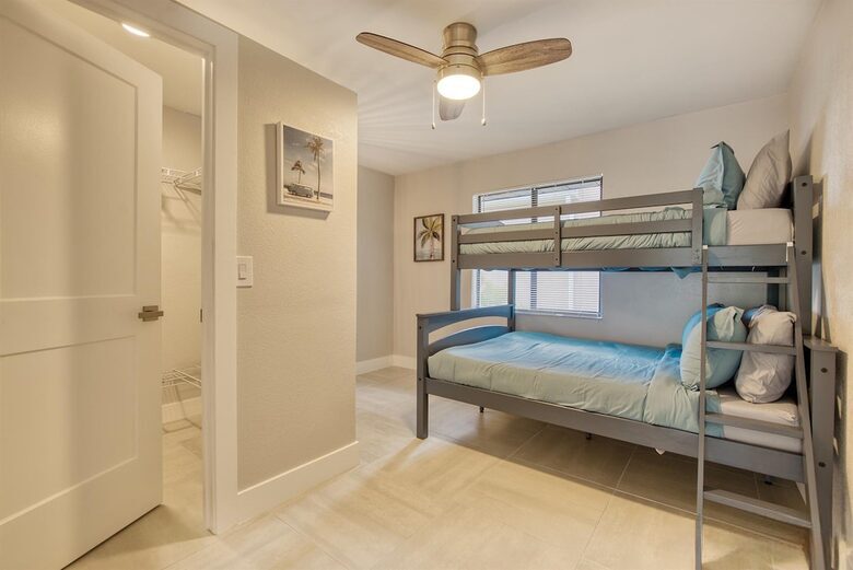 Villa Kai Malie - Cape Coral, Florida