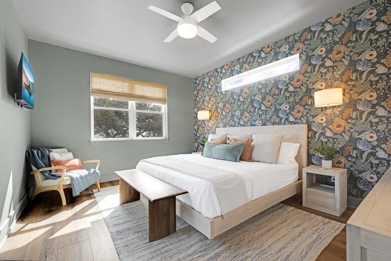 17 Palms Beach House | Coastal Luxury with Heated Pool and Tiki Bar - St. Augustine, Florida