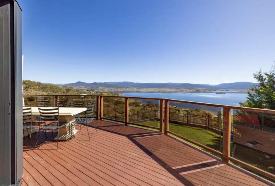 Deepwater - Jindabyne, Australia