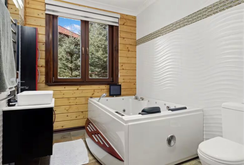 Deepwater - Jindabyne, Australia