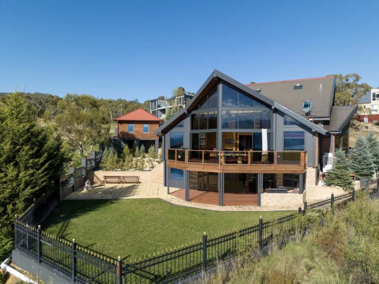 Deepwater - Jindabyne, Australia