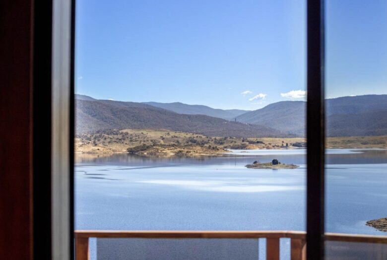 Deepwater - Jindabyne, Australia