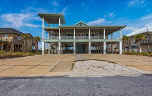 Pensacola Beach Group Retreat with Private Pool - Pensacola Beach, Florida