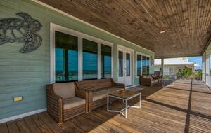 Pensacola Beach Group Retreat with Private Pool - Pensacola Beach, Florida