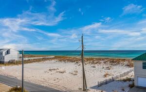 Pensacola Beach Group Retreat with Private Pool - Pensacola Beach, Florida