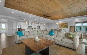 Pensacola Beach Group Retreat with Private Pool - Pensacola Beach, Florida