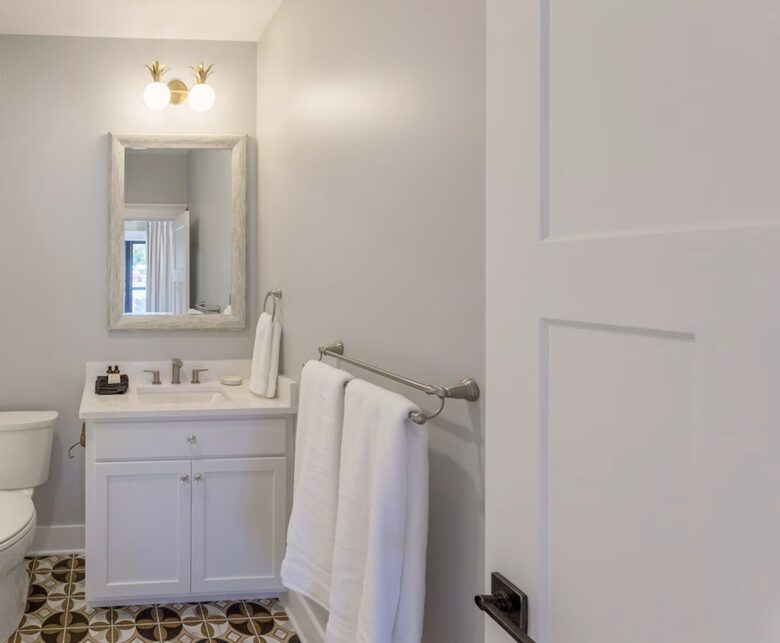 Rehoboth Beach Home 5 Minute Walk from the Ocean - Rehoboth Beach, Delaware