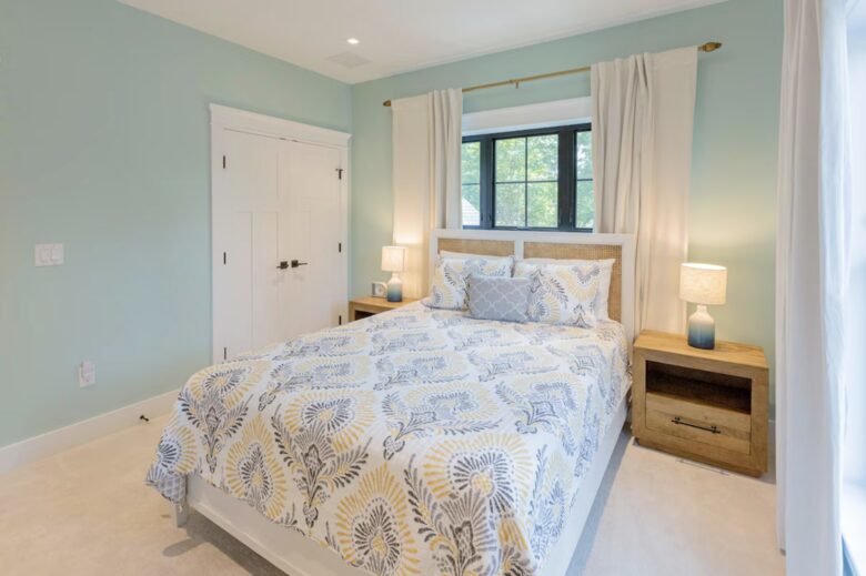 Rehoboth Beach Home 5 Minute Walk from the Ocean - Rehoboth Beach, Delaware
