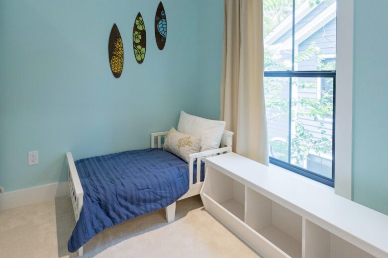 Rehoboth Beach Home 5 Minute Walk from the Ocean - Rehoboth Beach, Delaware