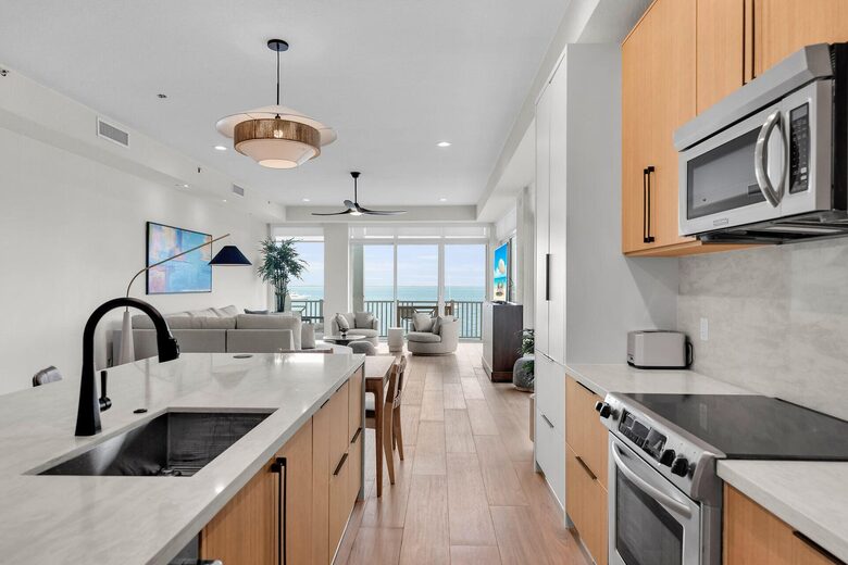 Jimmy Johnson's Fisherman's Cove - 3 Bedroom - Key Largo, Florida