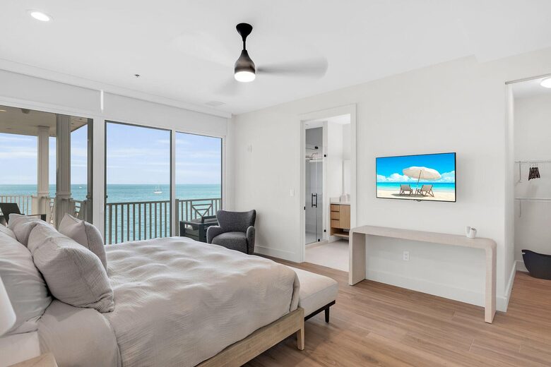 Jimmy Johnson's Fisherman's Cove - 3 Bedroom - Key Largo, Florida