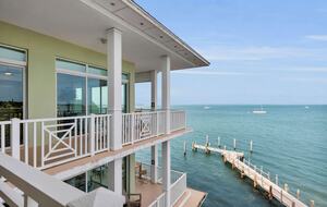 Jimmy Johnson's Fisherman's Cove - 3 Bedroom - Key Largo, Florida