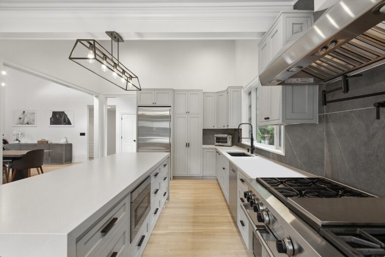 Sag Harbor Hideaway | Pool, Tennis, Hot Tub and Sauna - Wainscott, New York