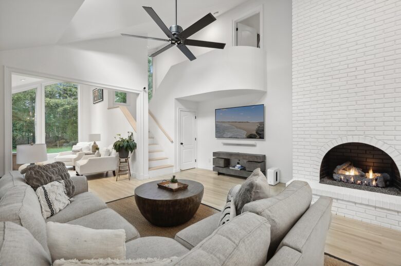 Sag Harbor Hideaway | Pool, Tennis, Hot Tub and Sauna - Wainscott, New York