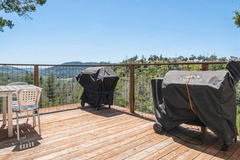 Wine Country Home with Hot Tub - Santa Rosa, California