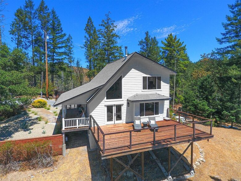 Wine Country Home with Hot Tub - Santa Rosa, California
