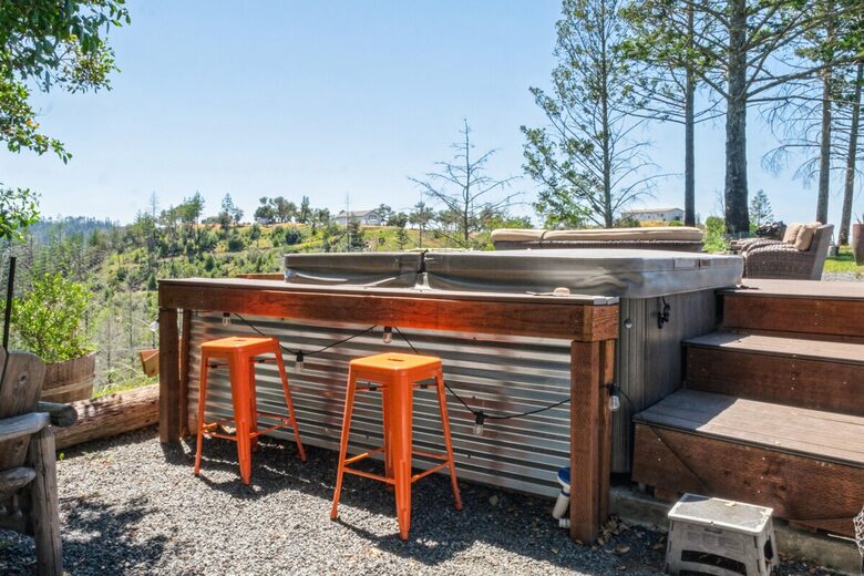 Wine Country Home with Hot Tub - Santa Rosa, California